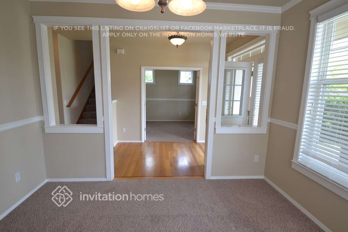 Building Photo - 1705 Peach Park Ln