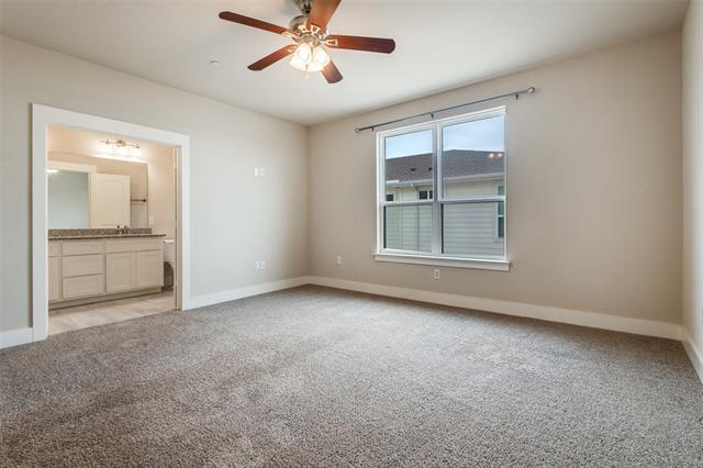 Building Photo - 223 Belleville Dr