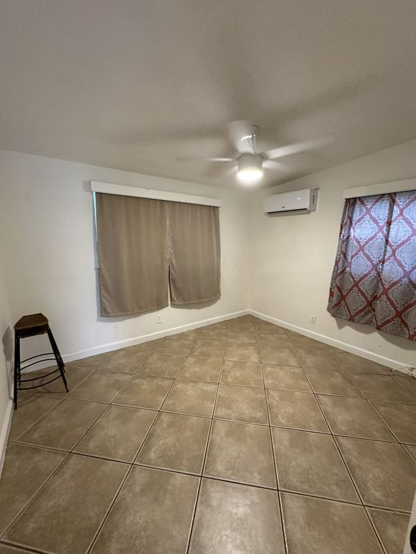 Building Photo - 4719 S 88th St