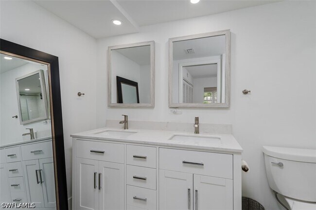 Building Photo - 4082 Belair Ln