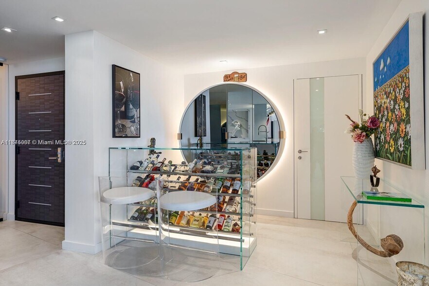 Building Photo - 488 NE 18th St