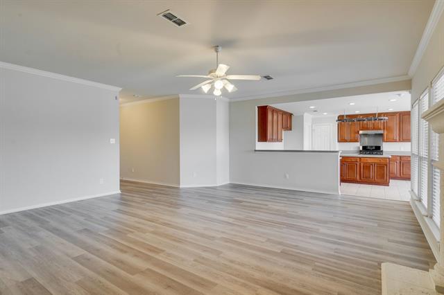 Building Photo - 5208 Brookside Dr