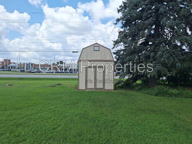 Building Photo - 3505 Melody Ln W