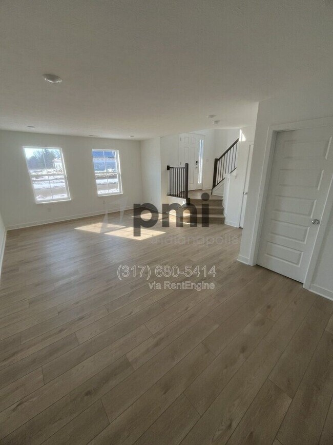 Building Photo - 4895 Gilet Dr