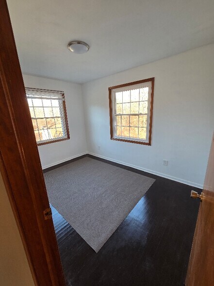 Building Photo - 1378 Devon Dr NW