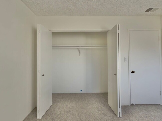 Building Photo - 2603 Phelan Ln