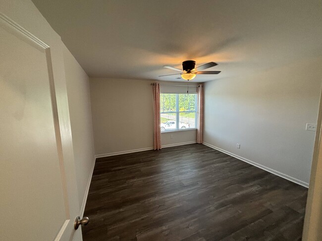 Guest Bedroom 1 - 2754 Sherrills Stream Dr