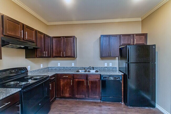 Kitchen - Pines At Allen St - DO NOT USE