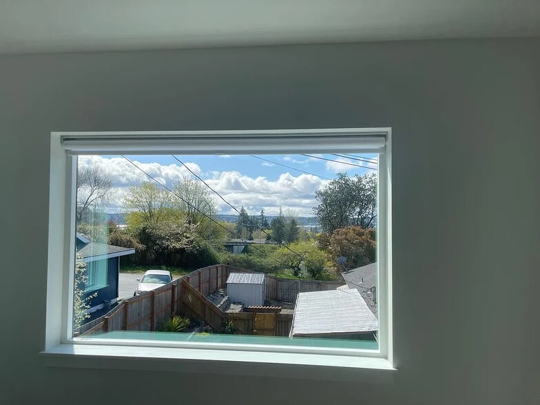 Beautiful big window overlooking the Puget sound waters. - 2840 Clare Ave