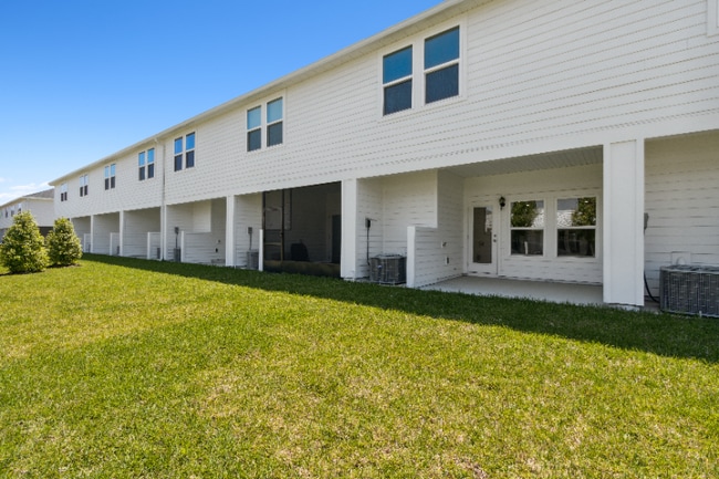 Building Photo - 95036 Terris Wy