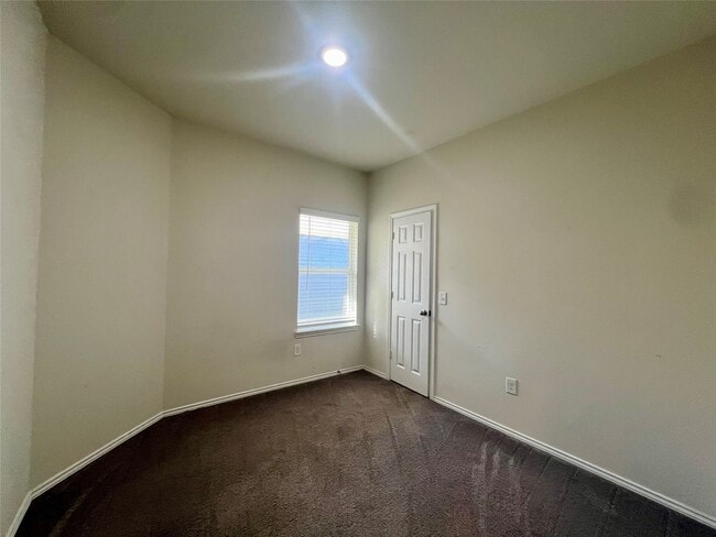 Building Photo - 25723 Bottlebrush Sedge St