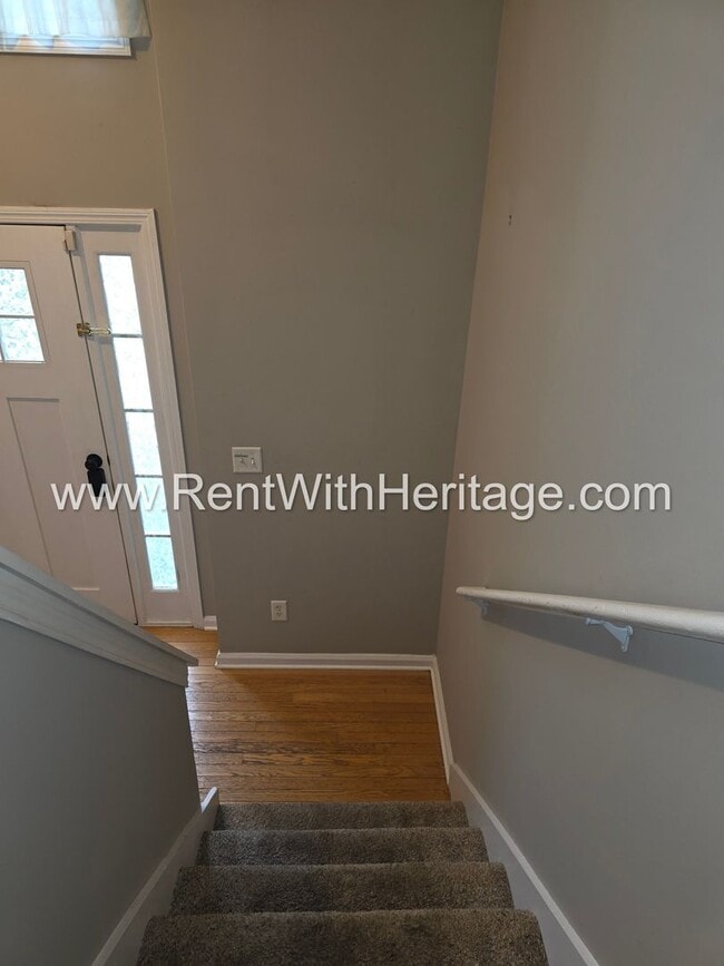 Building Photo - Immaculate 5-bedroom, 3-bath home in the Cedar Mountain Park subdivision in Douglasville, GA.