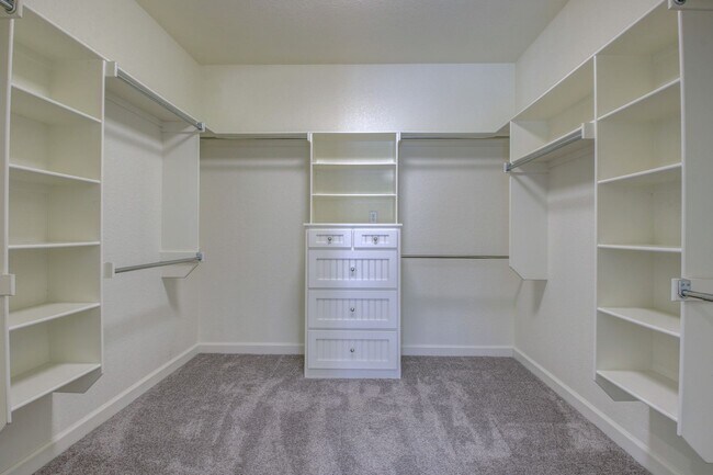 Building Photo - Miller's Glenn Subdivision