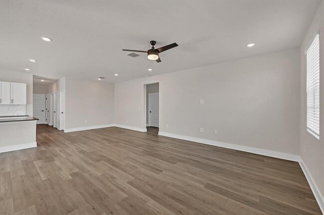 Building Photo - 11349 Whistler Trl