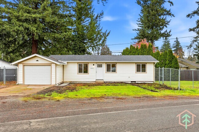 Building Photo - 2004 SE 143rd Ave