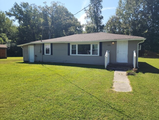 Building Photo - 5301 Olivet Church Rd
