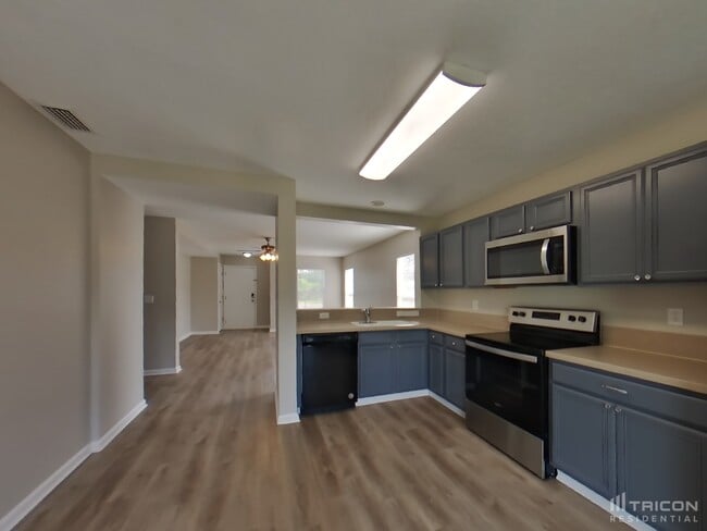 Building Photo - 76221 Long Pond Loop