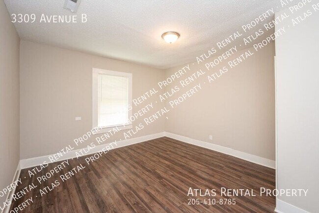 Building Photo - 3309 Avenue B-