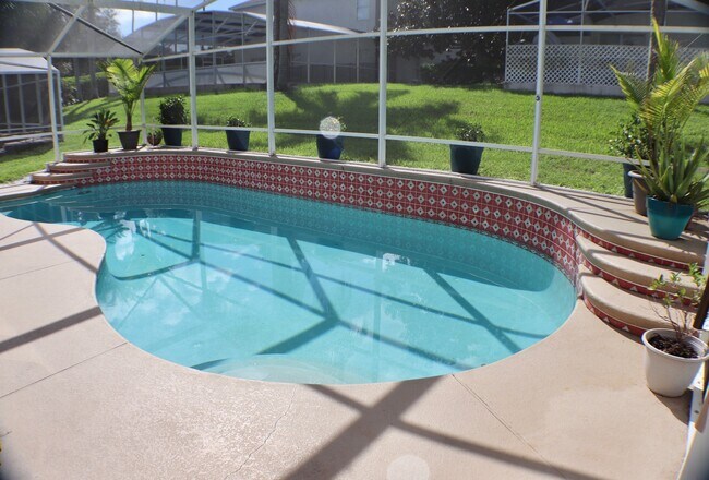 Building Photo - 135 Bailey Cir