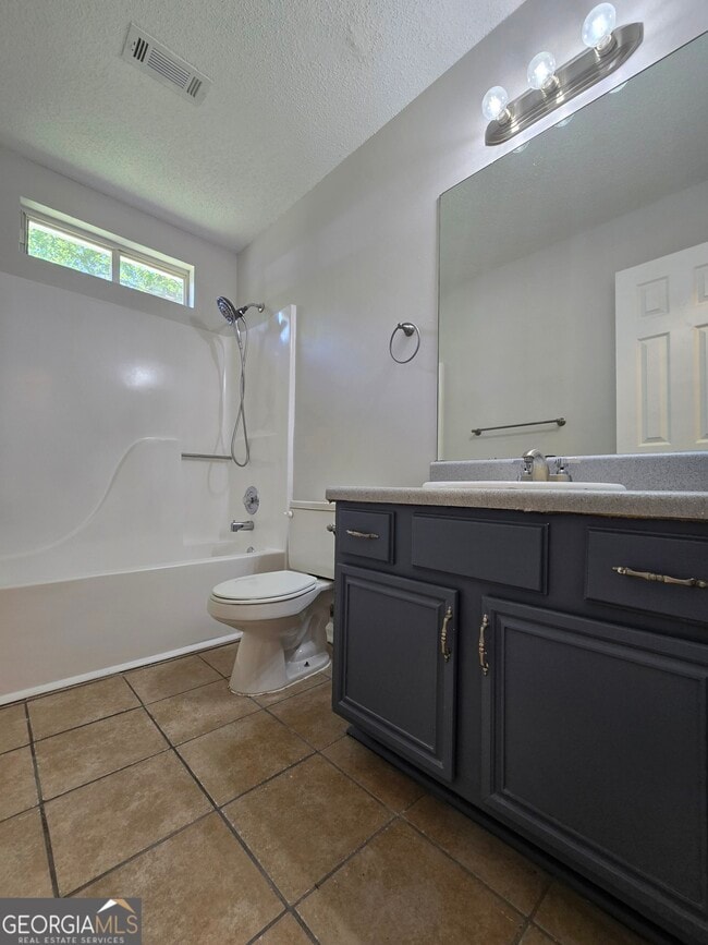 Building Photo - 1504 Cain Ct