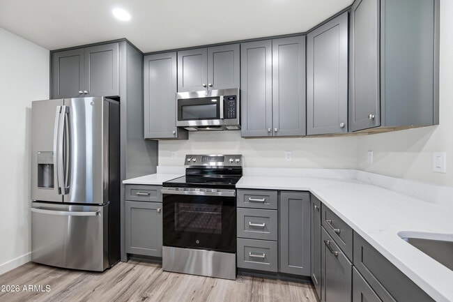 Building Photo - 4139 N 27th St