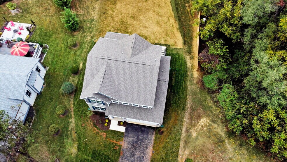 Building Photo - 328 Ridge Rd