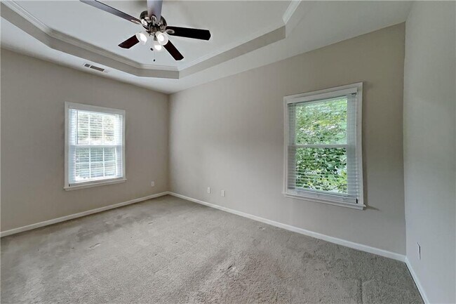 Building Photo - 1240 Cedar Brook Dr NE