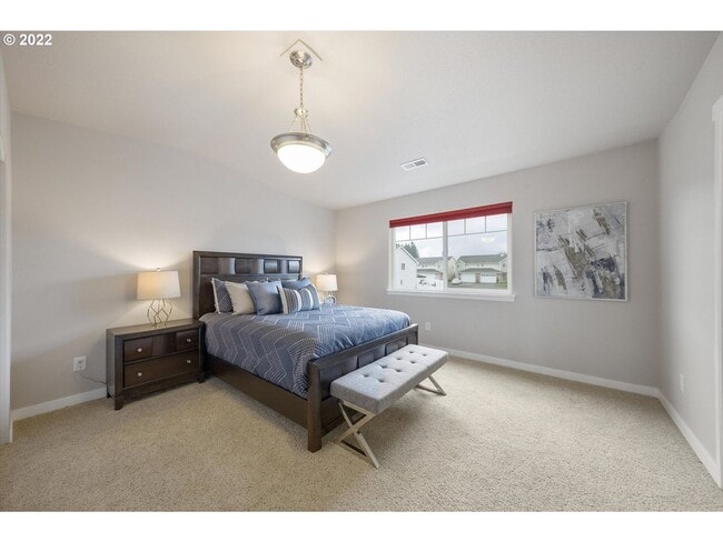 Building Photo - Spacious 3-Bedroom Townhome with Granite Kitchen & Included Landscaping