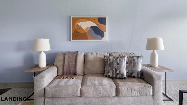 Building Photo - 18021 Kingsland Blvd