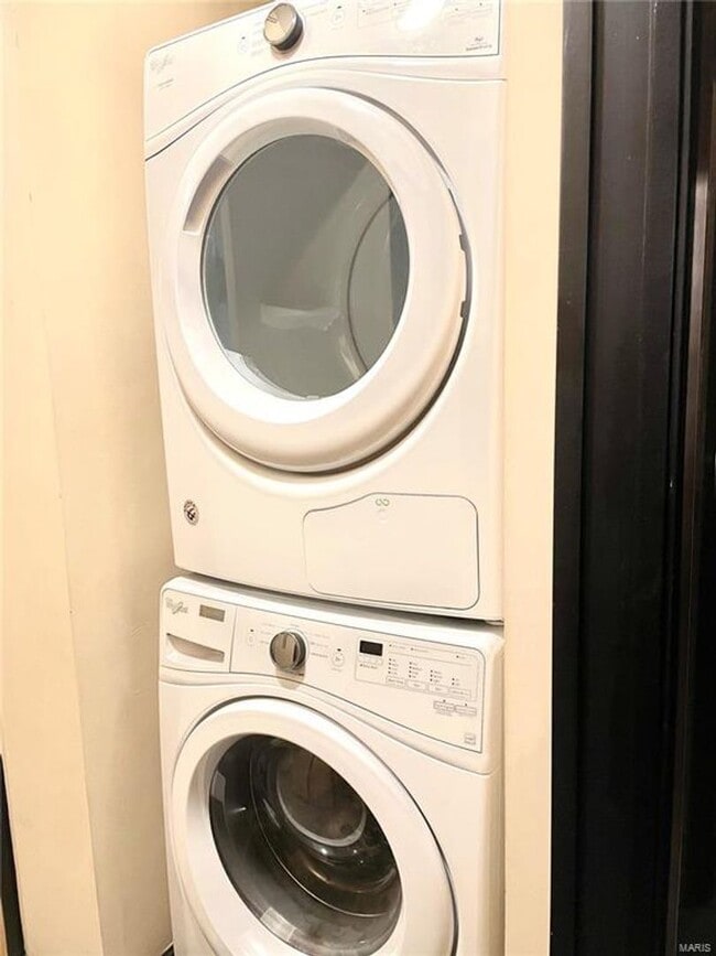 Building Photo - 1113 Washington Ave