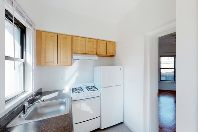 Floorplan - 5528-5532 S. Everett Avenue