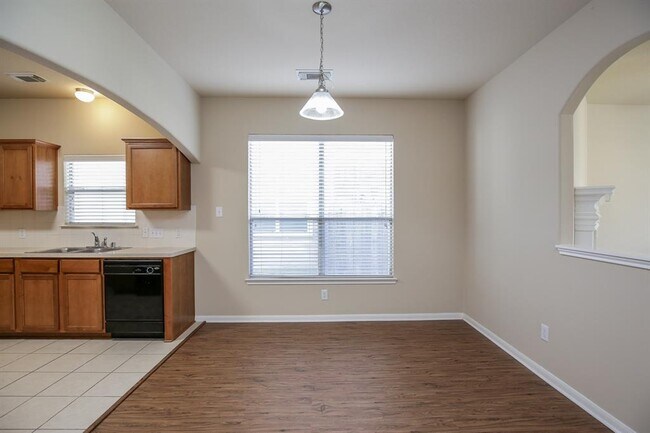 Building Photo - 4222 Barossa Valley Ln