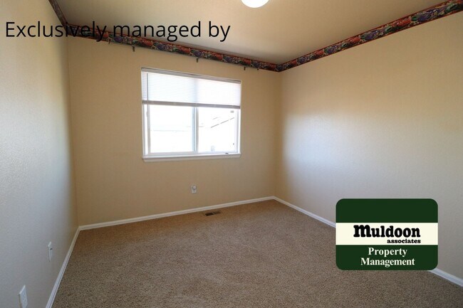 Building Photo - *COMING SOON* Lovely 3 Bedroom in Lorson R...