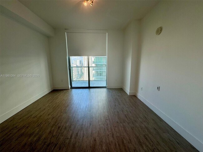 Building Photo - 79 SW 12th St