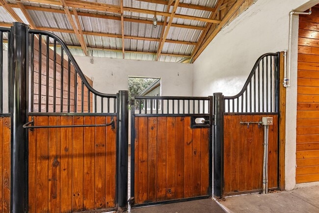 Building Photo - 14339 Collecting Canal Rd