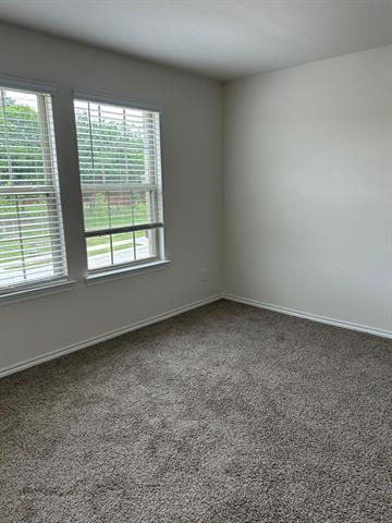 Building Photo - 2117 Rustling Oaks Dr