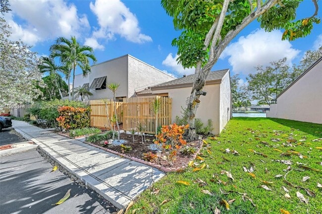 Building Photo - 1261 NW 122nd Terrace