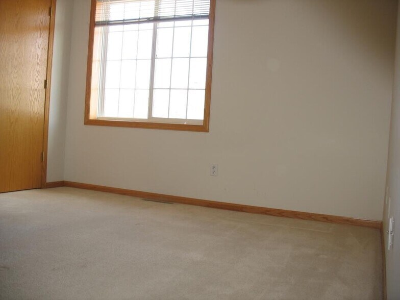 Building Photo - 2501 Cobble Hill Ct