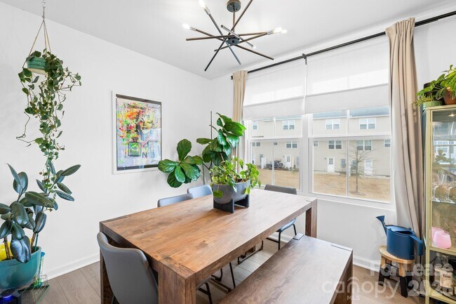 Building Photo - 6312 Cutwater Cir