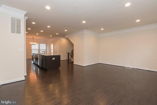 Building Photo - 14337 Potomac Heights Ln