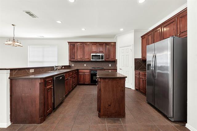 Building Photo - 13270 Roadster Dr