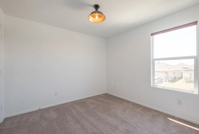 Building Photo - 9051 Navarro Vis