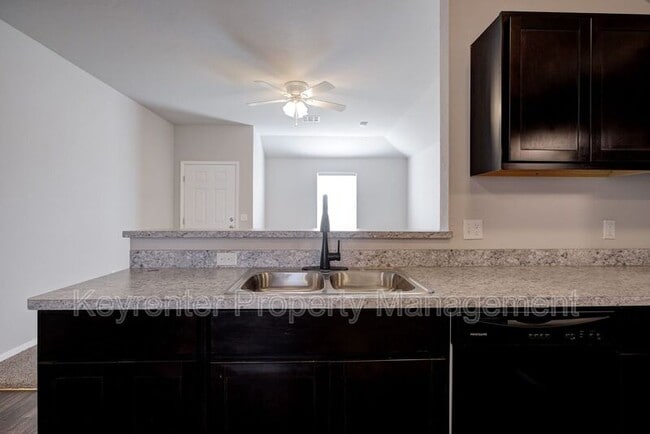 Building Photo - 7613 Lipizzan Rd