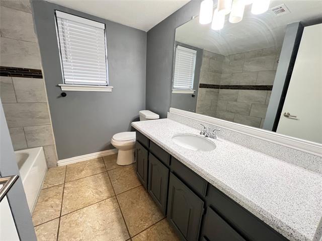 Building Photo - 213 Alexander Ct