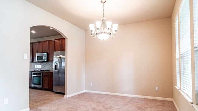 Building Photo - 2301 Giddens Dr