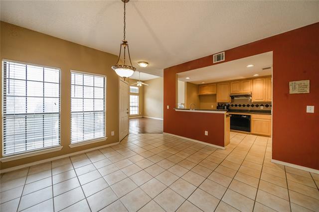 Building Photo - 3325 Devonshire Dr