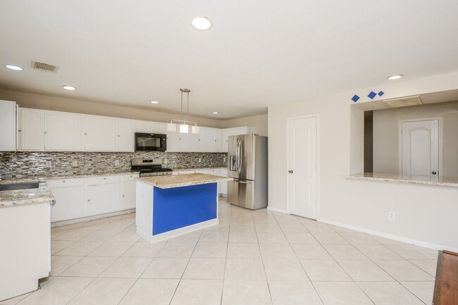 Building Photo - 8402 Brickhaven Ln