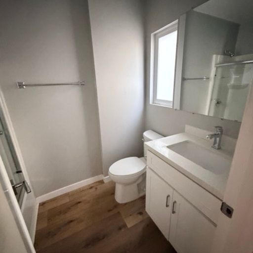 Building Photo - 4033 Linwood Pl