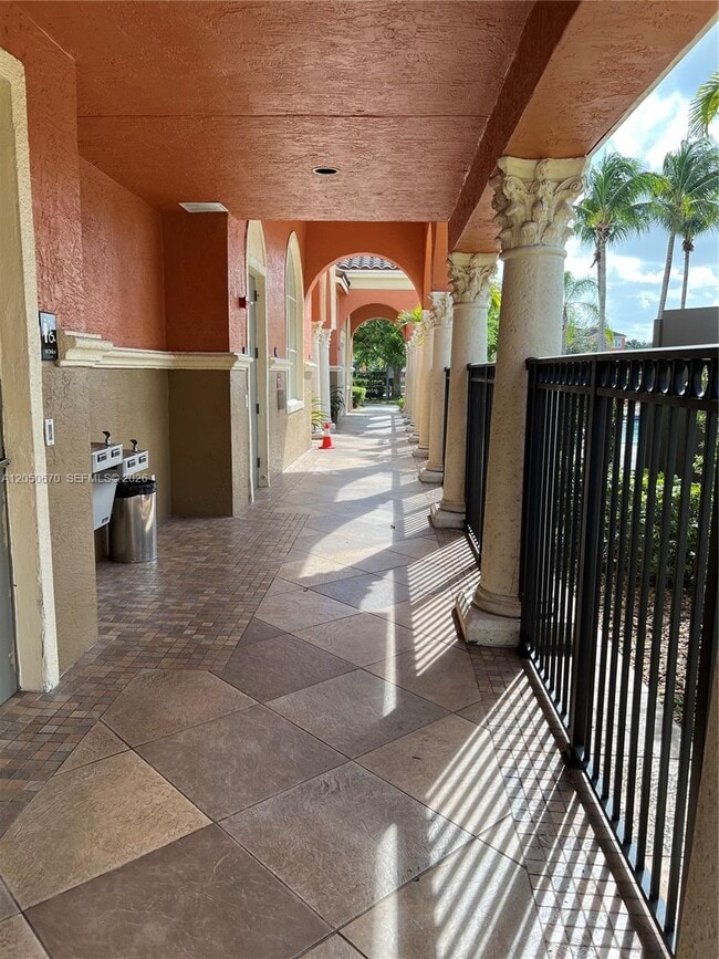 Building Photo - 4600 SW 160th Ave