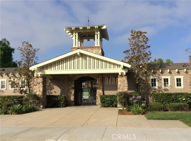 Building Photo - 1320 Sun Dial Dr